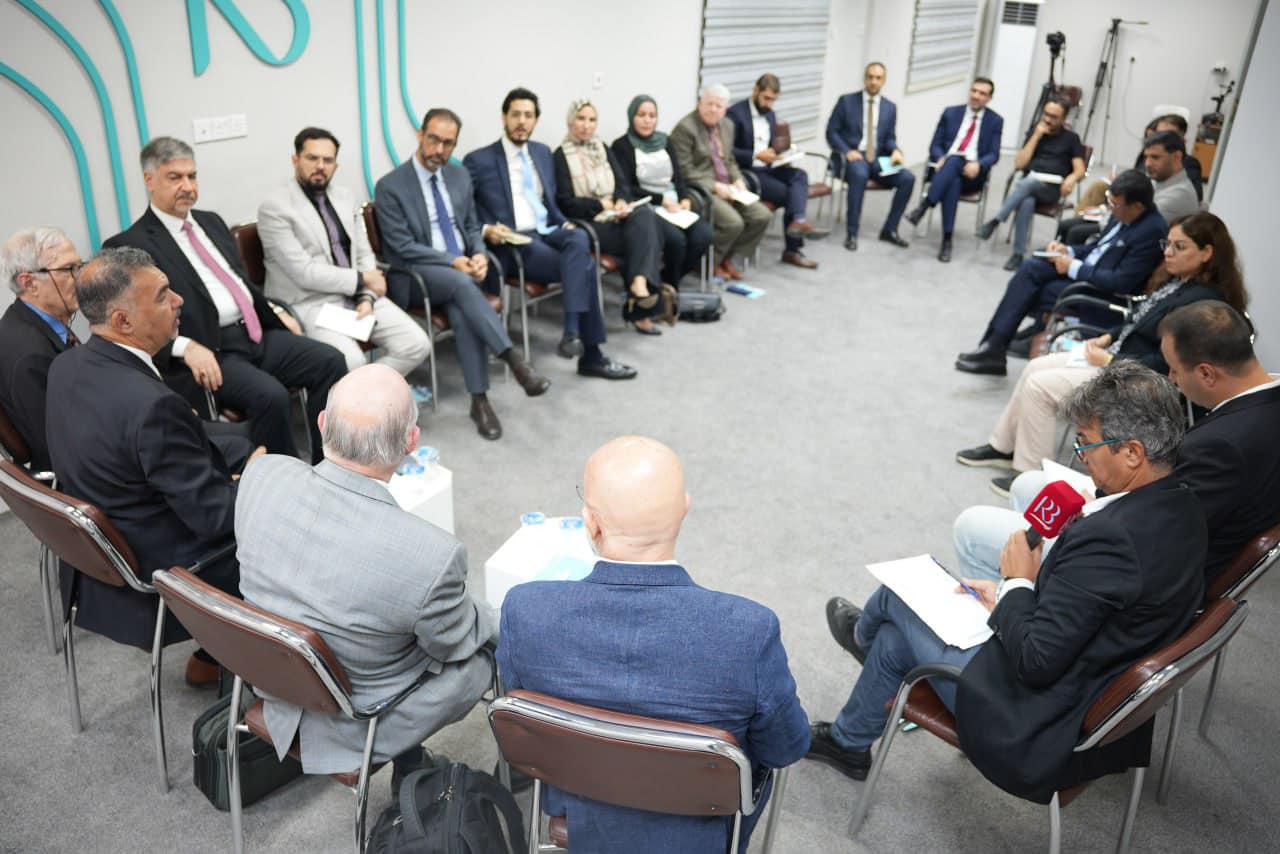 مسار بناء الدولة، التعقيدات والمشكلات، والافاق المستقبلية.