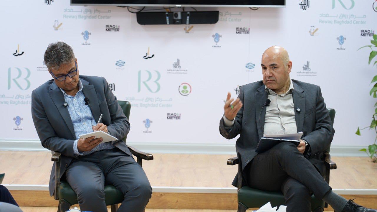 العلاقات الامريكية العراقية في عهد الرئيس الأمريكي ترامب التحديات والفرص.