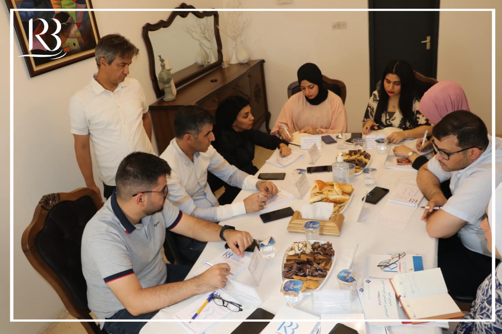 عقد الاجتماع التشاوري الدوري الخاص ببحث خطوات المشروع والمستجدات والمعطيات الخاصة بمشروع دعم اعادة النظر بتقييم الدستور العراقي لعام 2005