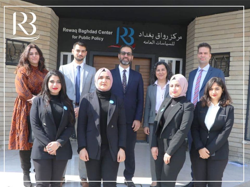 استقبل رئيس مركز رواق بغداد للسياسات العامة الاستاذ عباس العنبوري  وفد من مؤسسة كونراد أديناور للتعاون الدولي الالمانية