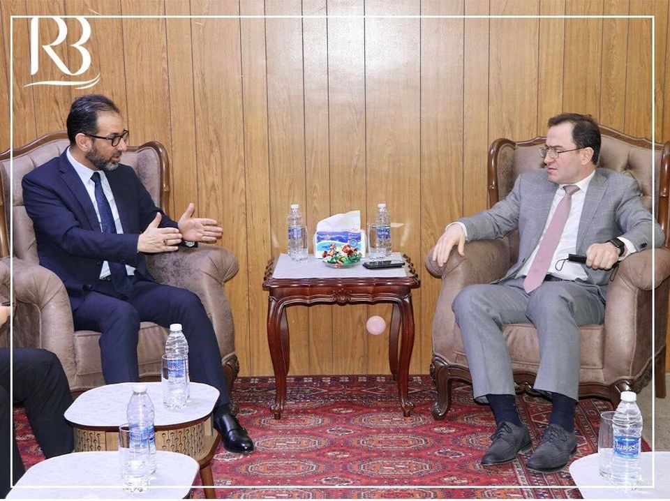 التقى وفد مركز رواق بغداد برئاسة السيد عباس العنبوري بسعادة السفير الروسي في بغداد السيد ايلبروس كوتراشيف