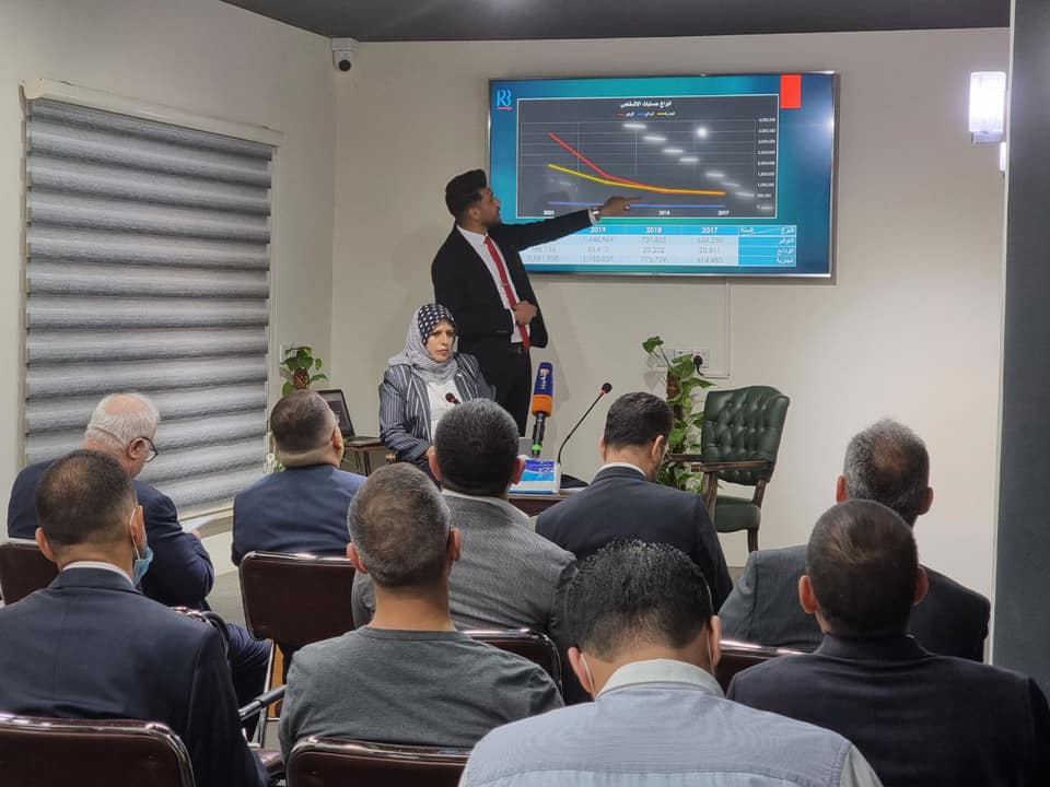 اقام مركز رواق بغداد للسياسات العامة حلقة نقاشية حول "التحول نحو التعاملات المالية الالكترونية لمواكبة التطورات التكنولوجية المعاصرة الواقع والافاق المستقبلية "