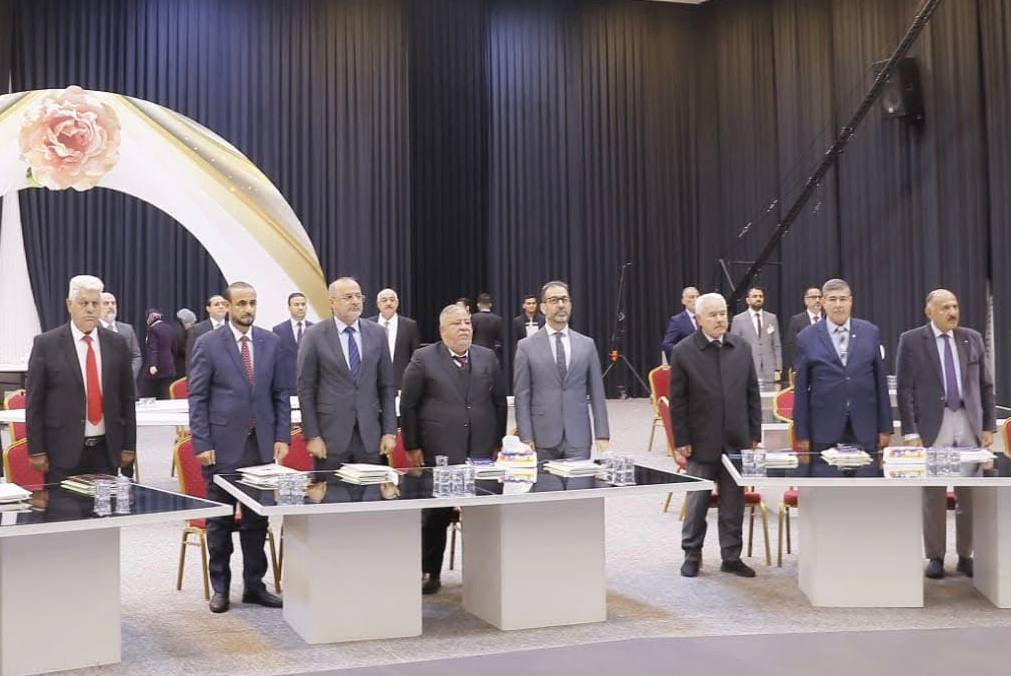 مشاركة رئيس مركز رواق بغداد الاستاذ عباس العنبوري بالملتقى العلمي الأول لمركز الدراسات والبحوث التابع لكلية الإمام الكاظم